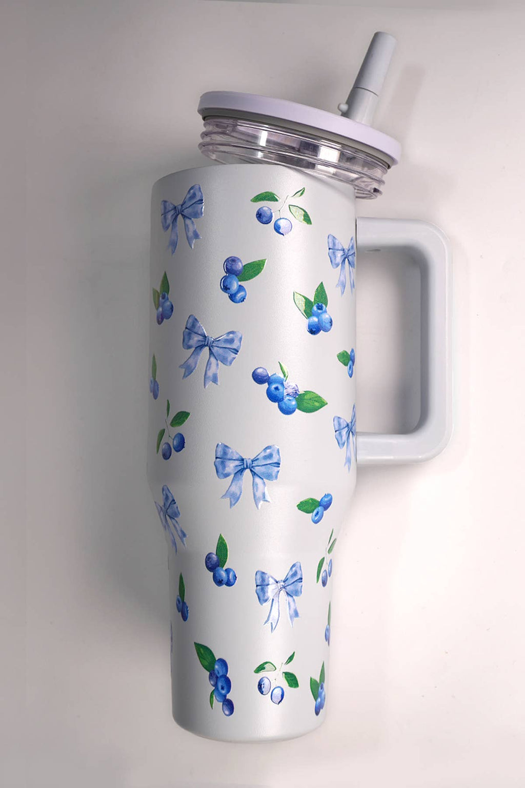 Auslaufsicherer Tumbler mit süßem Design